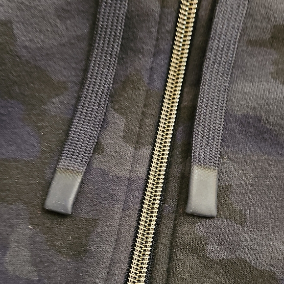 All In Motion Navy Camo Full Zip Hoodie Size XS - Picture 10 of 10